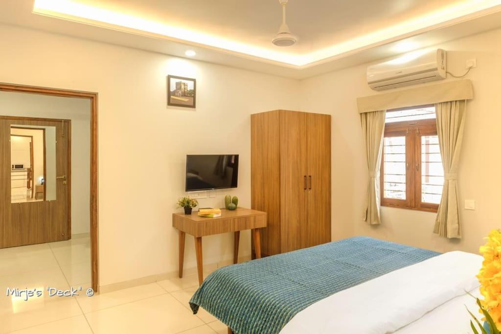 Mirje'S Deck - Homestay - Family Rooms Kolhapur Exterior photo